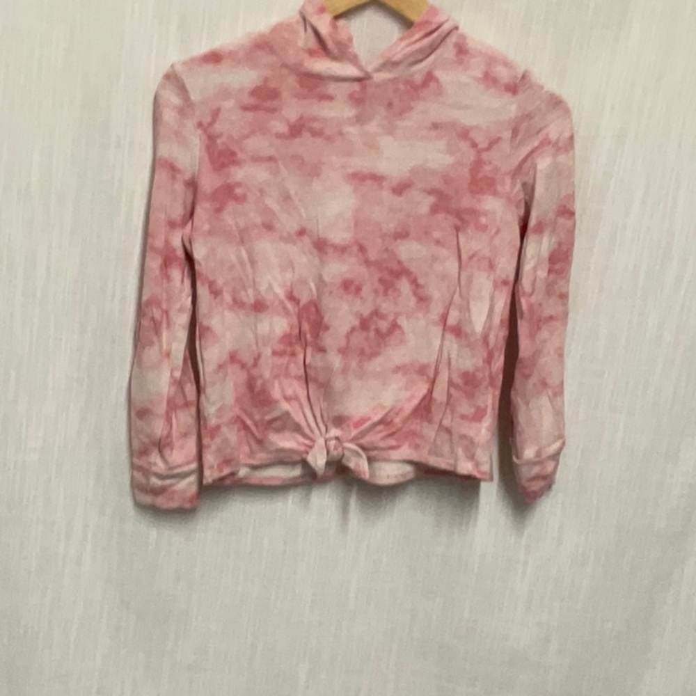 Old Navy sweater sweatshirt, size large youth